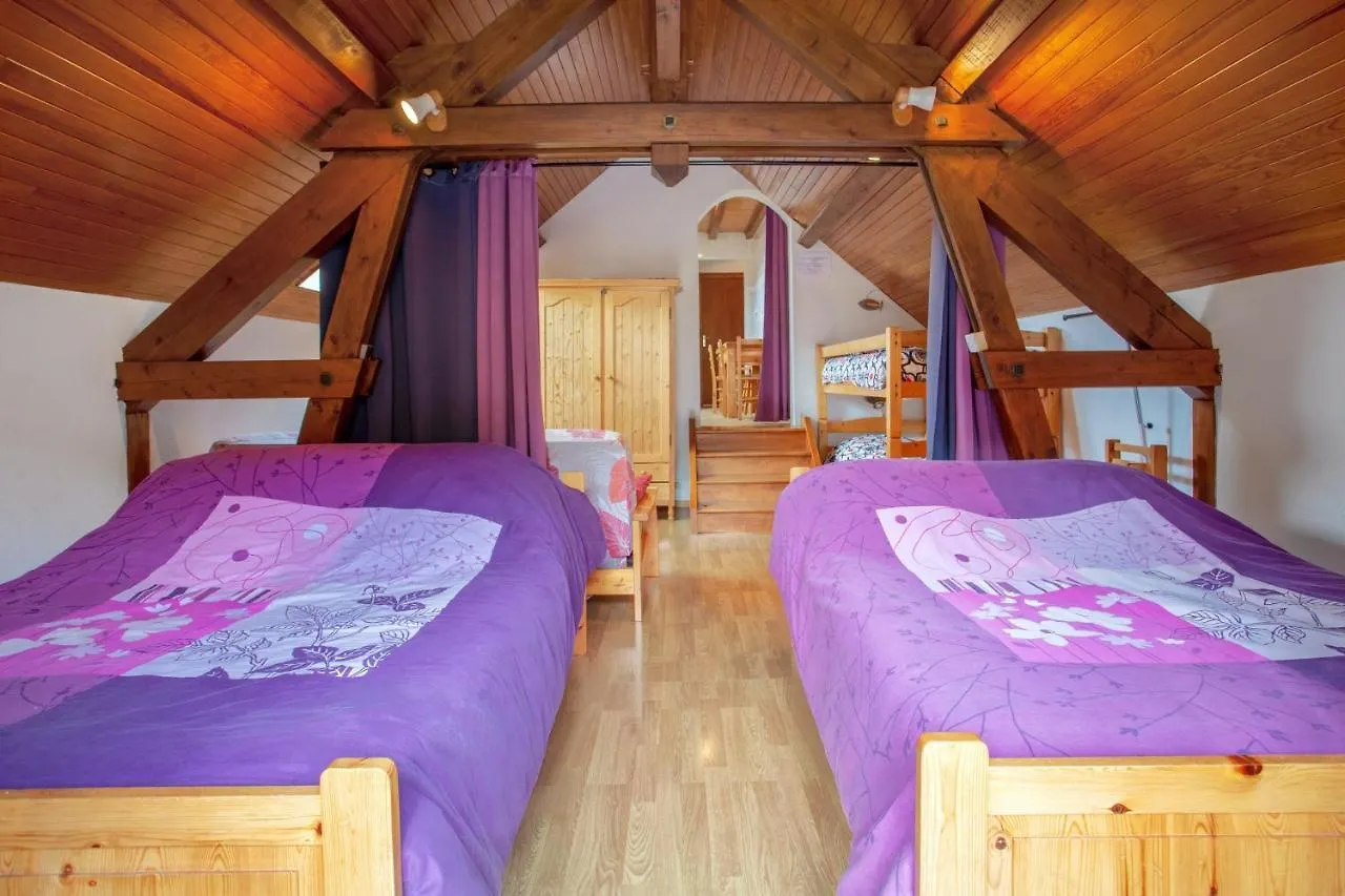 Studio Avec Jardin Amenage Et Wifi A La Garde A 8 Km Des Pistes Apartment