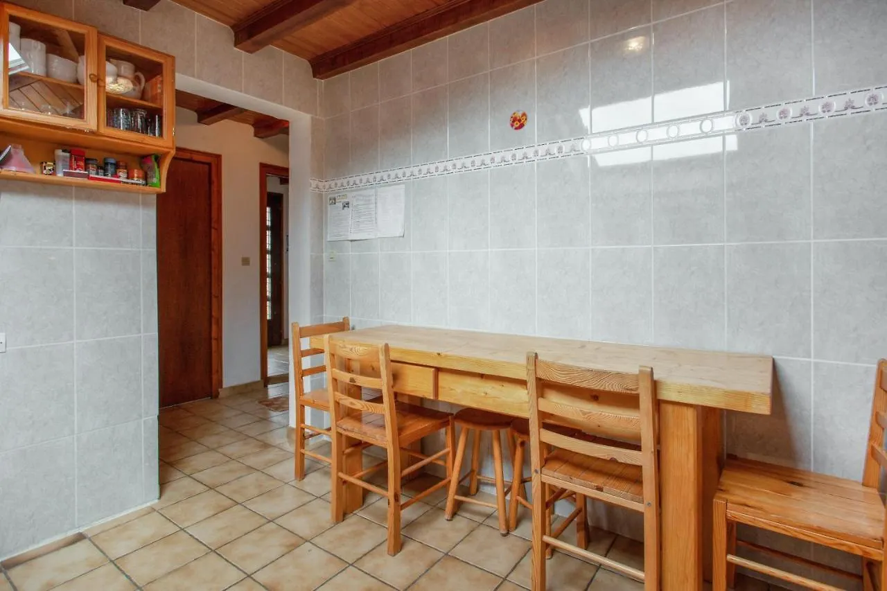 Studio Avec Jardin Amenage Et Wifi A La Garde A 8 Km Des Pistes Apartment